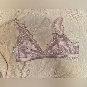 Victoria’s Secret Lace Bralette in Light Pink